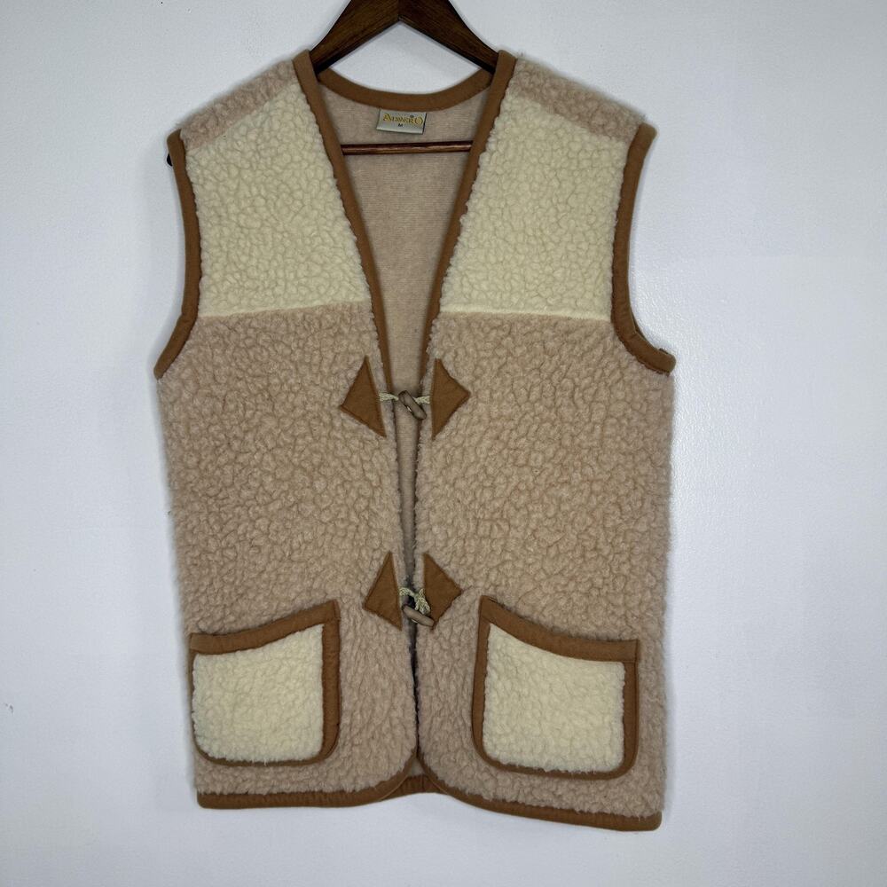 Alwero Vest Womens Medium Beige Wool Fleece Sherpa Pockets Bodywarmer Winter